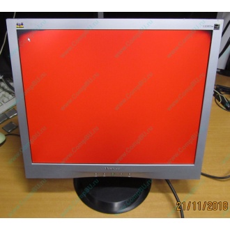 Монитор 19" ViewSonic VA903 с дефектом изображения (битые пиксели по углам) - Сызрань.